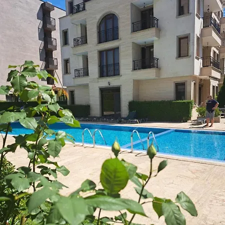 амара б3 студия Apartamento *